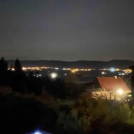Uroczy Domek Letniskowy.